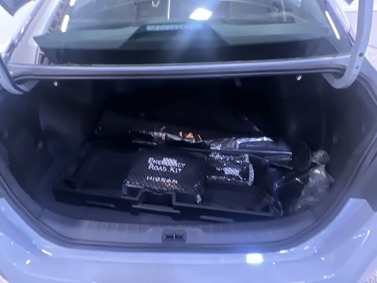 2025 Nissan Altima SR