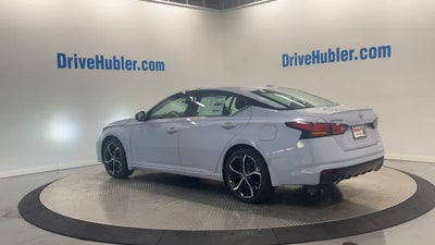 2025 Nissan Altima SR