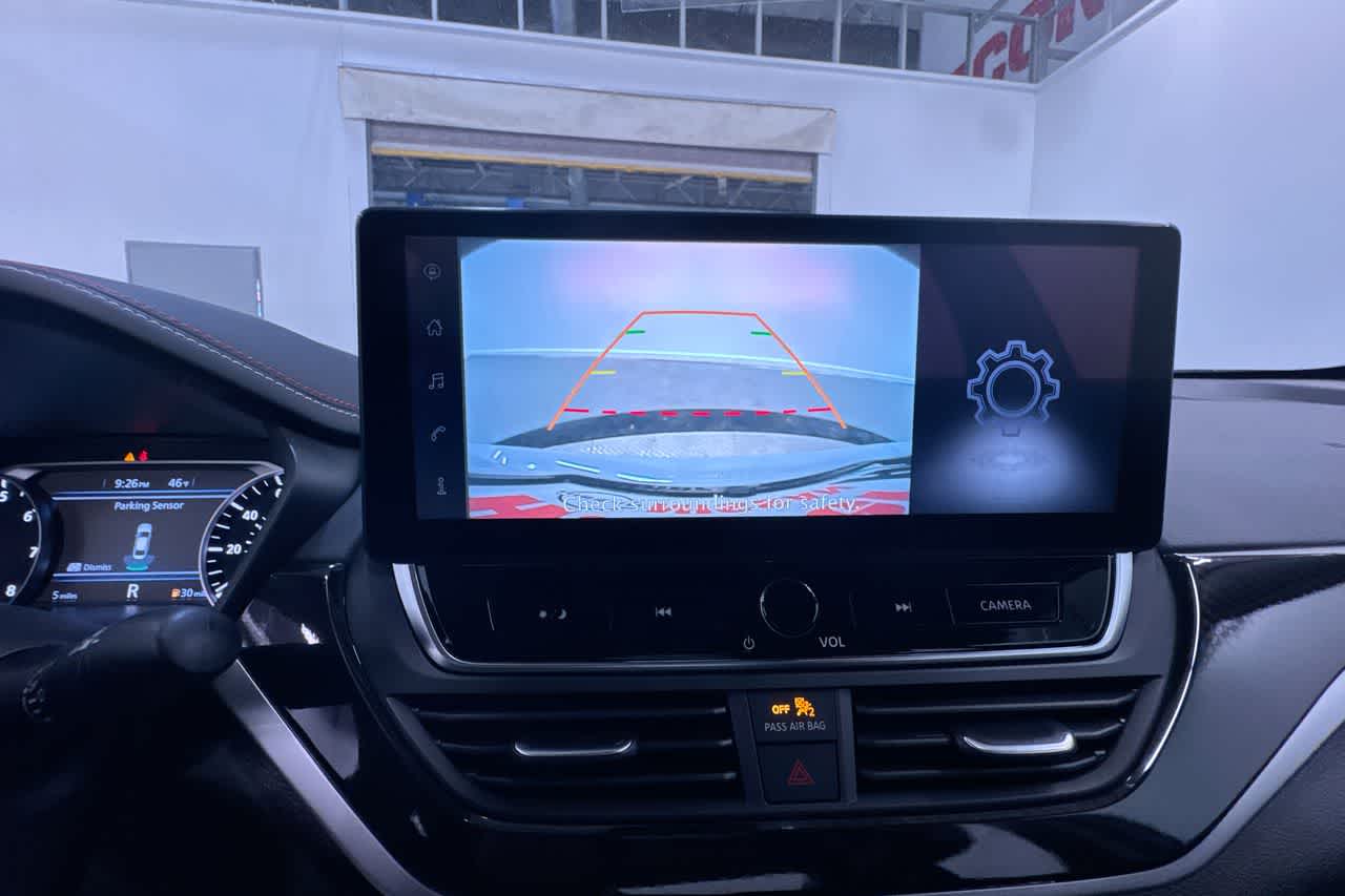 2025 Nissan Altima SR