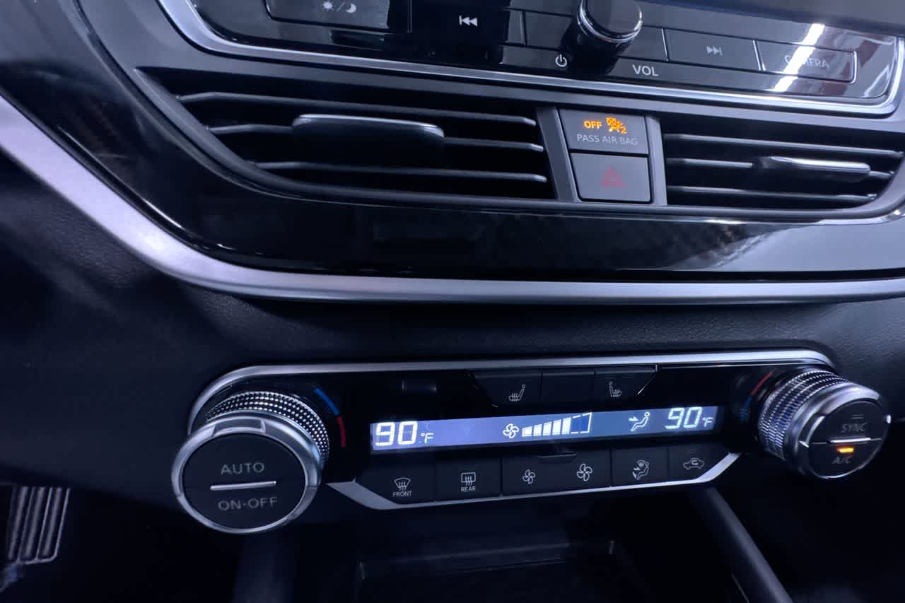 2025 Nissan Altima SR