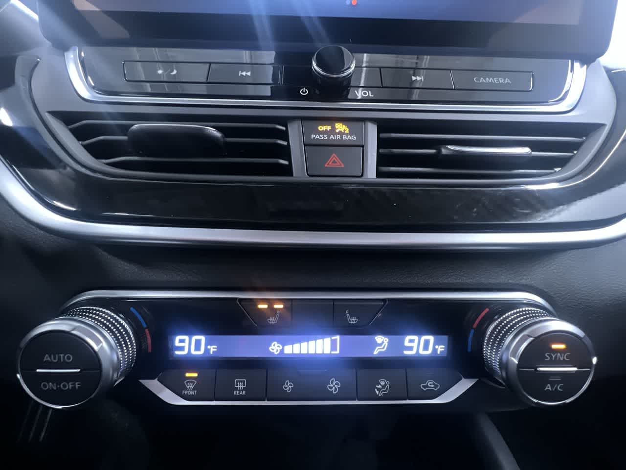 2025 Nissan Altima SR