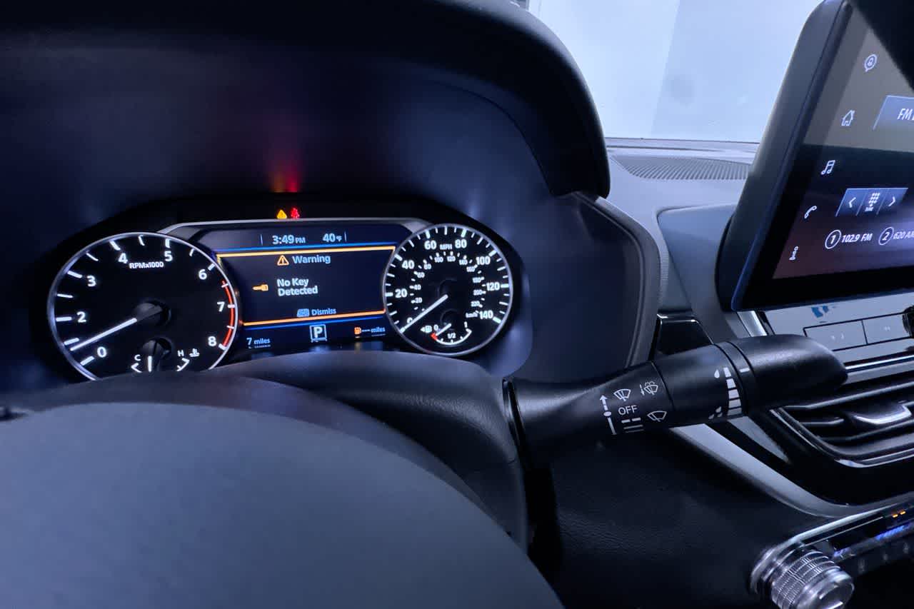 2025 Nissan Altima SR