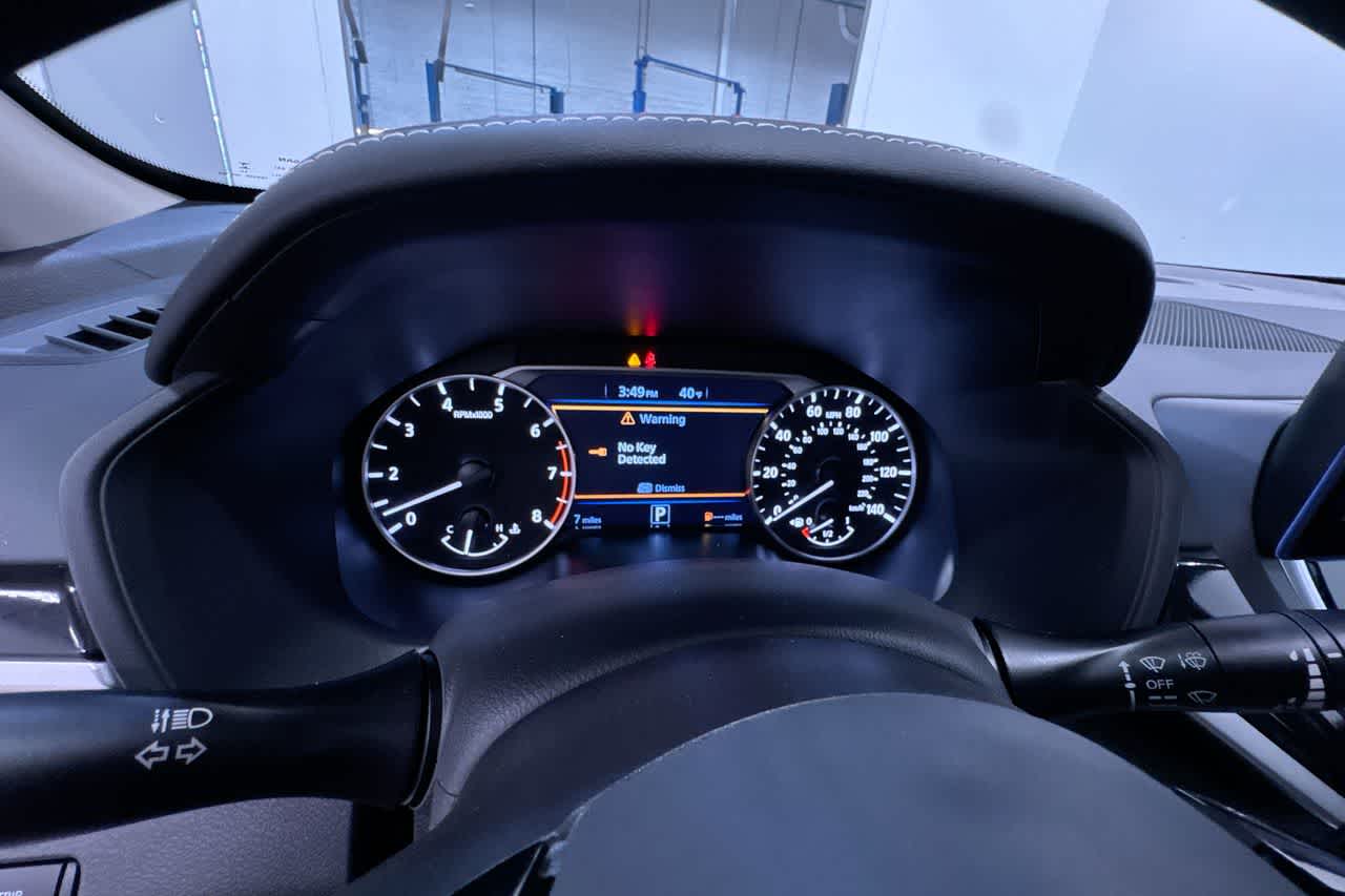 2025 Nissan Altima SR