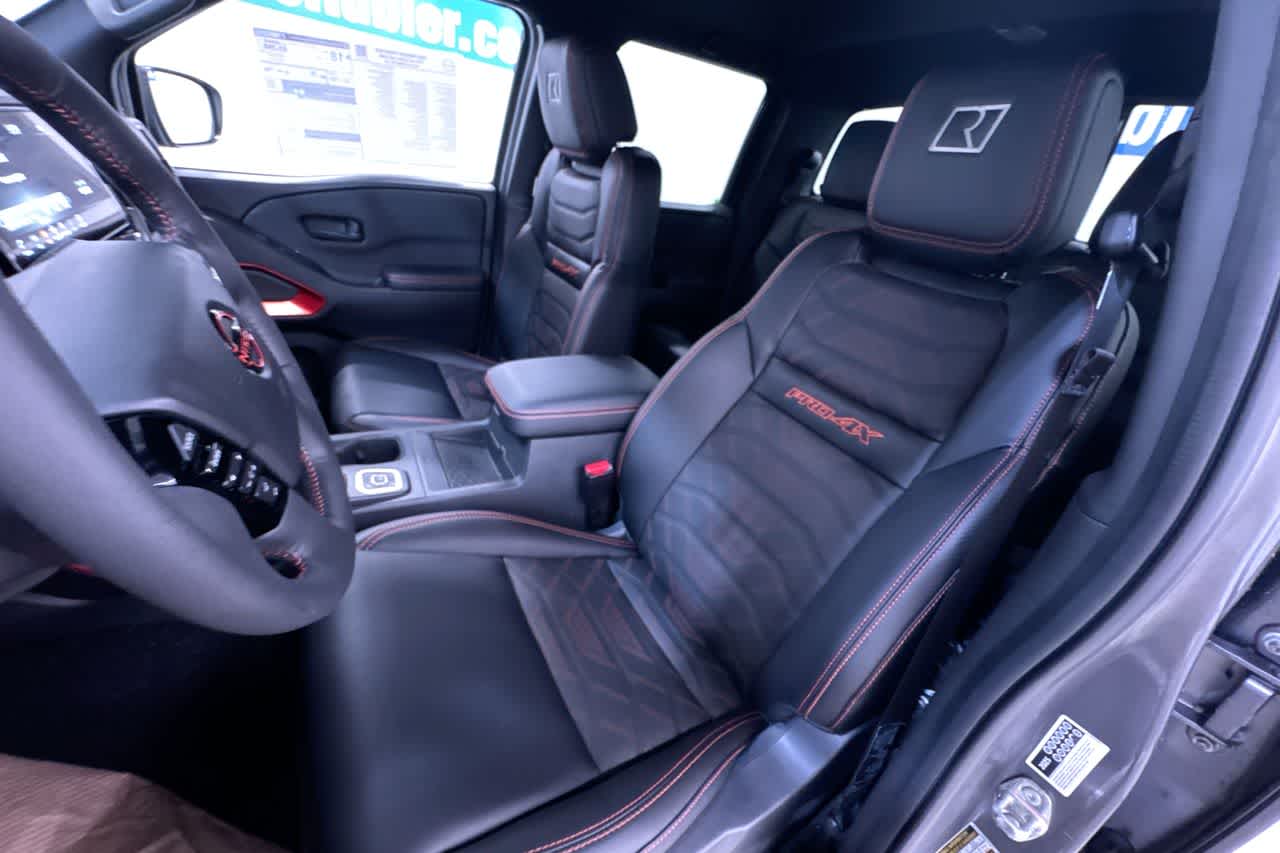 2026 Nissan Frontier PRO-4X w/R Package