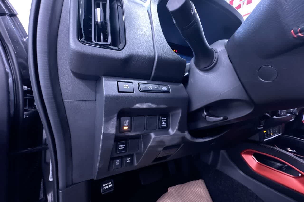 2026 Nissan Frontier PRO-4X w/R Package