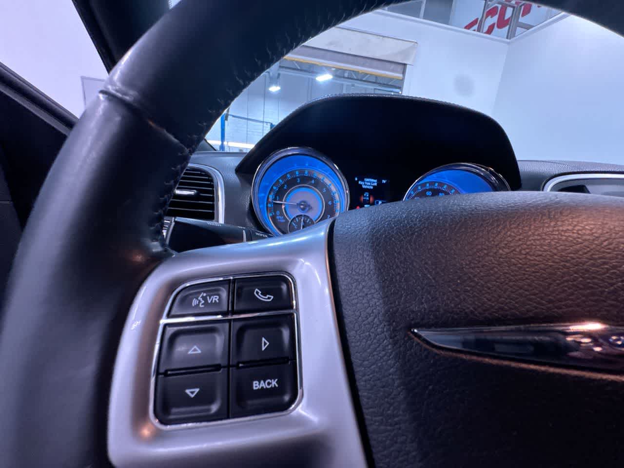 2014 Chrysler 300 4dr Sdn AWD