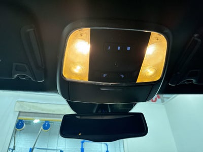 2014 Chrysler 300 4dr Sdn AWD