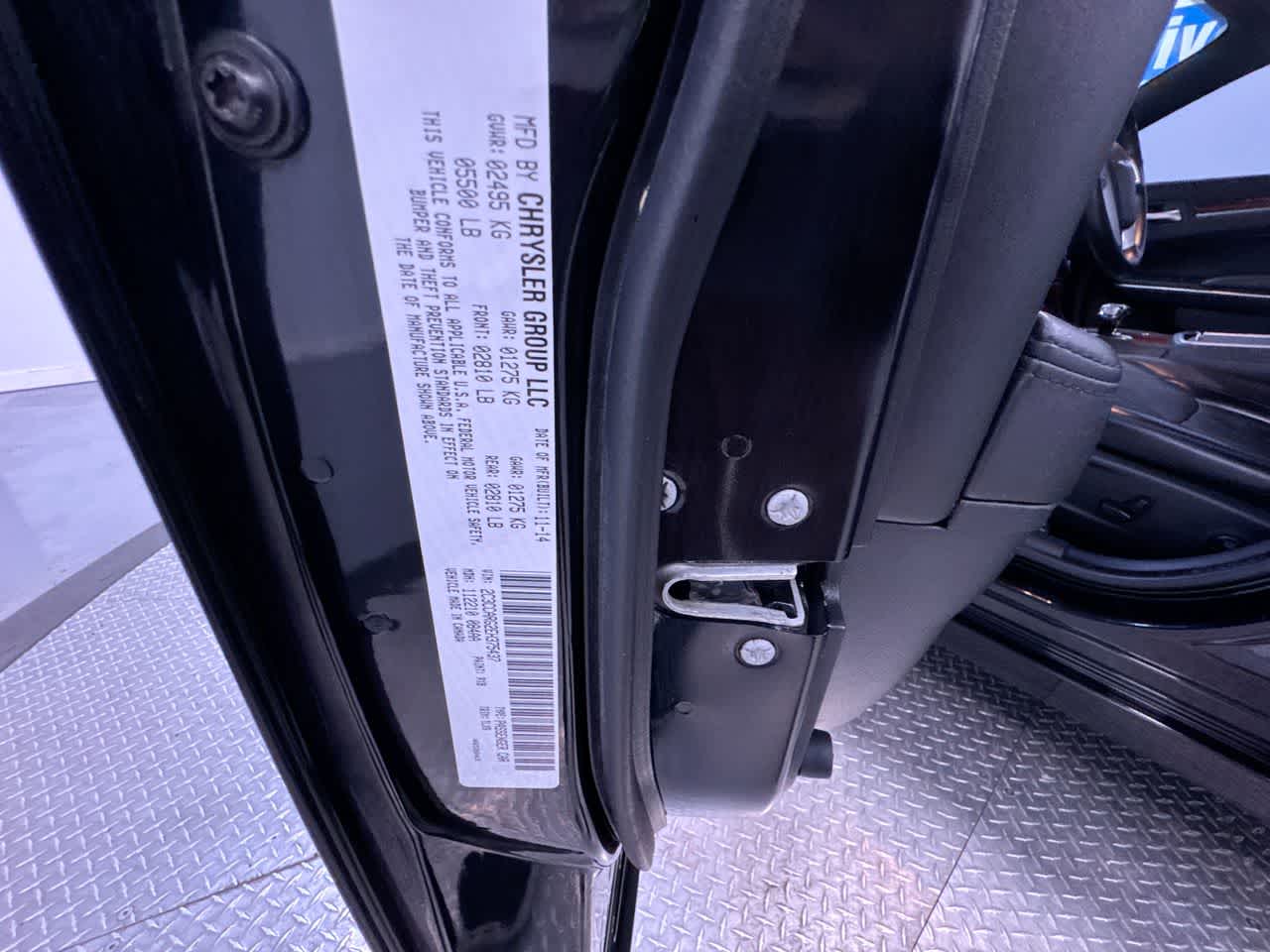 2014 Chrysler 300 4dr Sdn AWD