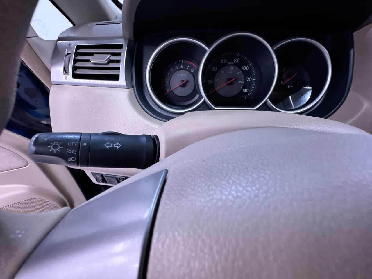 2009 Nissan Versa 1.8 S