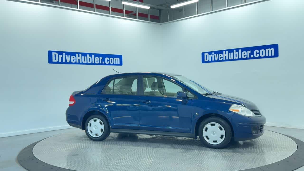 2009 Nissan Versa 1.8 S