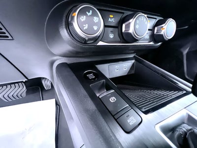 2027 Nissan Kicks S