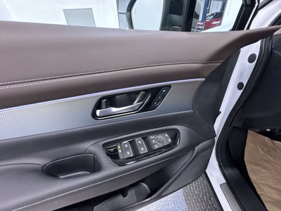 2025 Nissan Murano Platinum