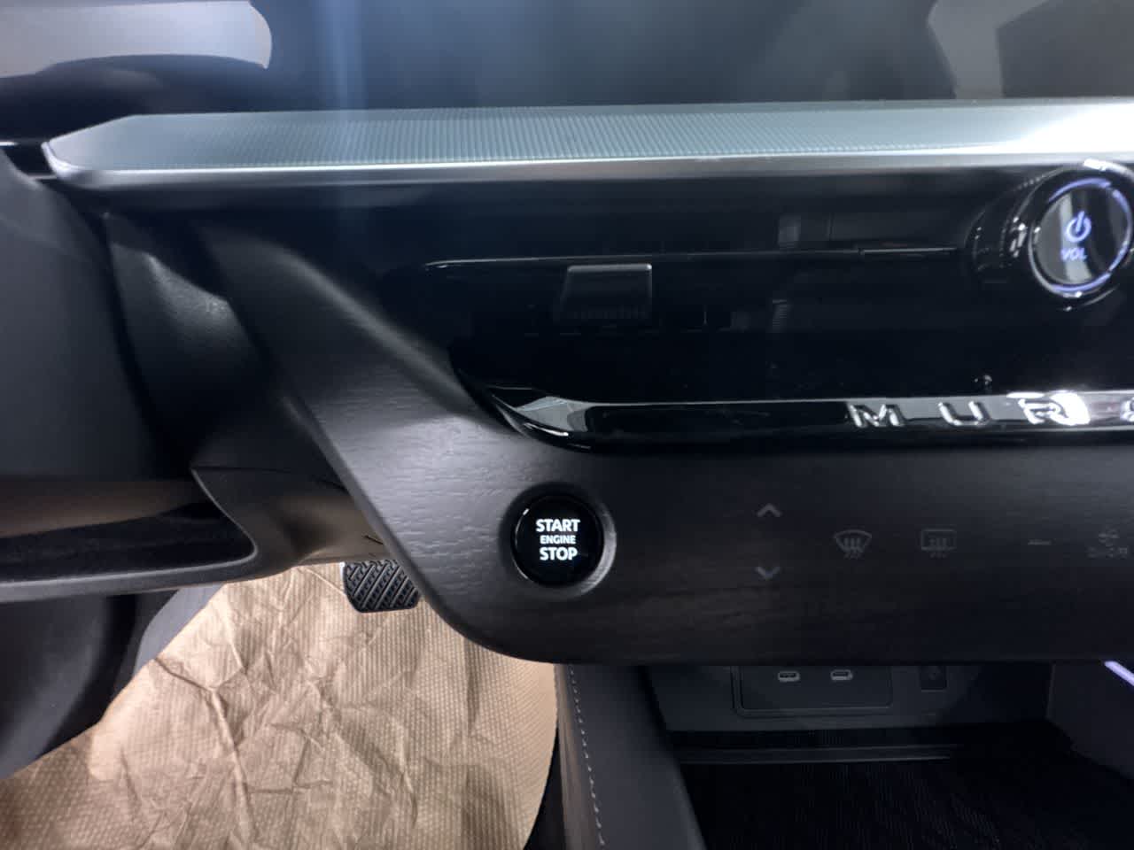 2025 Nissan Murano Platinum