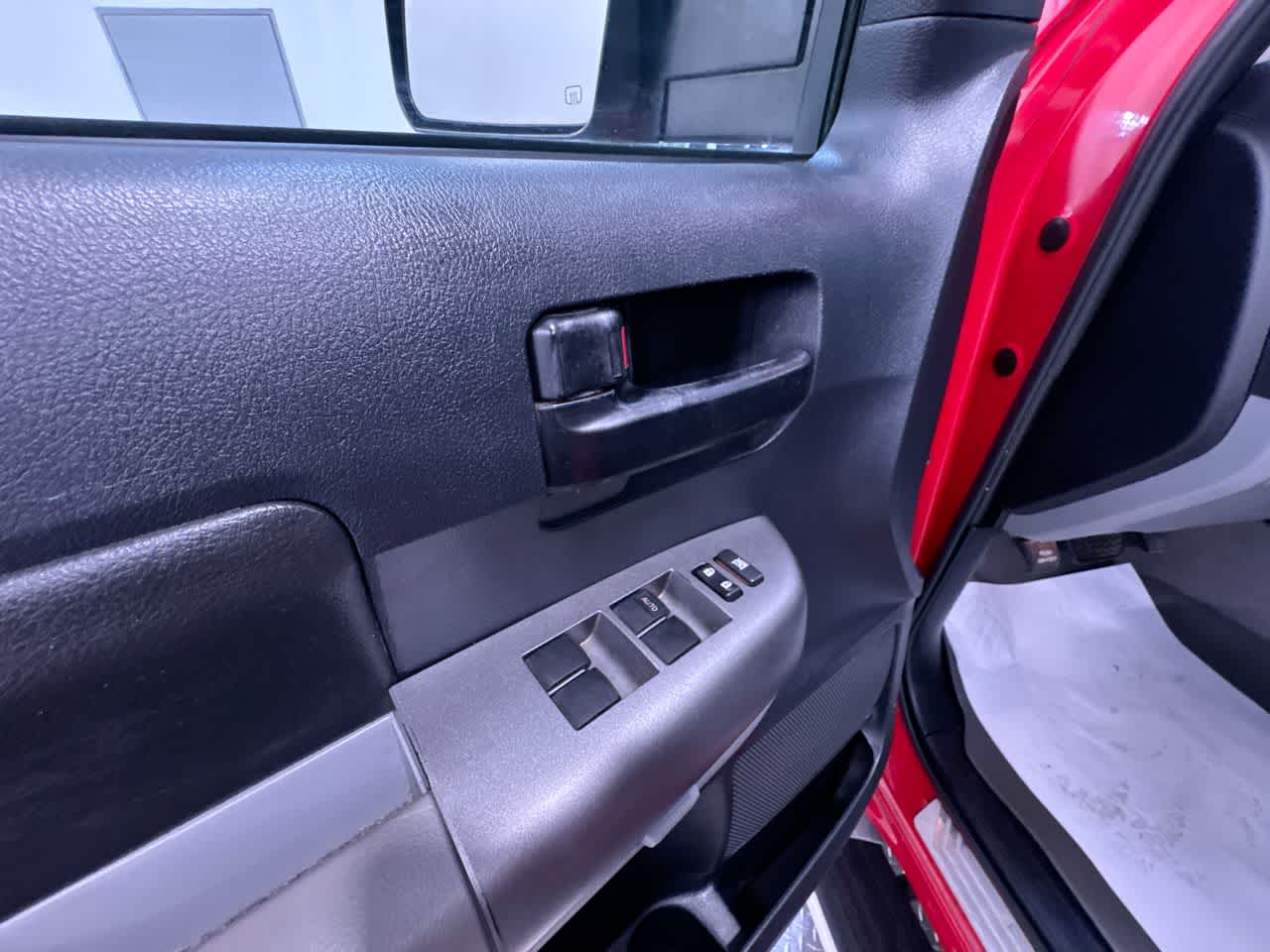 2010 Toyota Tundra Dbl 4.6L V8 6-Spd AT (Natl)