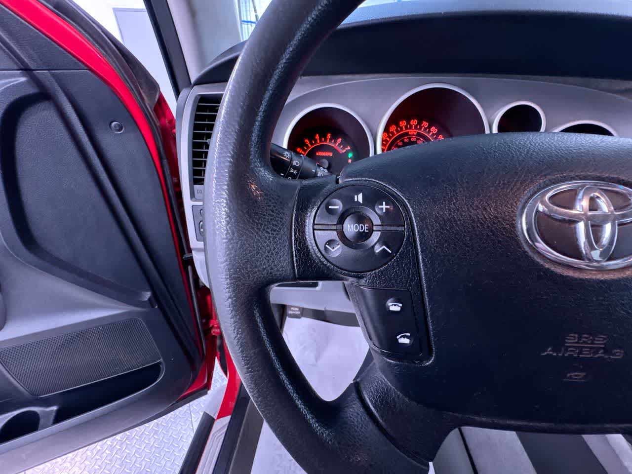 2010 Toyota Tundra Dbl 4.6L V8 6-Spd AT (Natl)