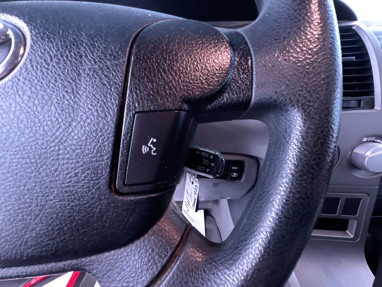 2010 Toyota Tundra Dbl 4.6L V8 6-Spd AT (Natl)