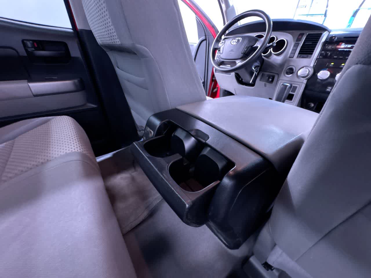 2010 Toyota Tundra Dbl 4.6L V8 6-Spd AT (Natl)
