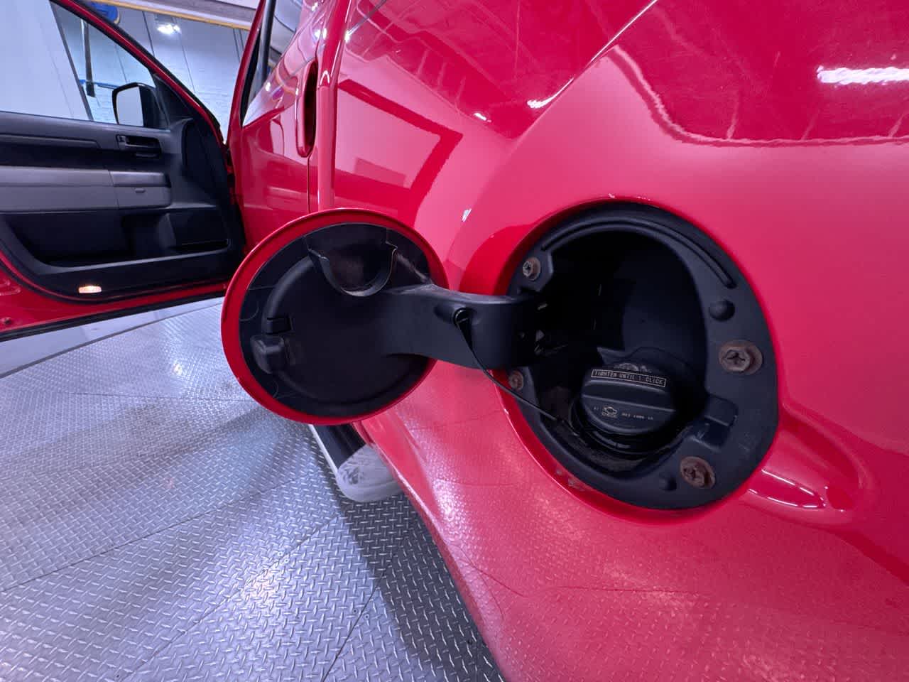 2010 Toyota Tundra Dbl 4.6L V8 6-Spd AT (Natl)