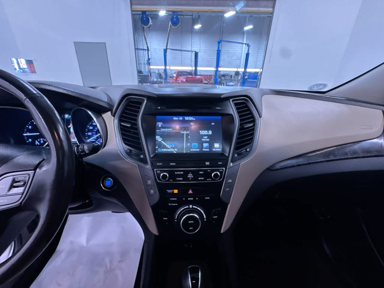 2017 Hyundai Santa Fe Sport 2.0T Ultimate