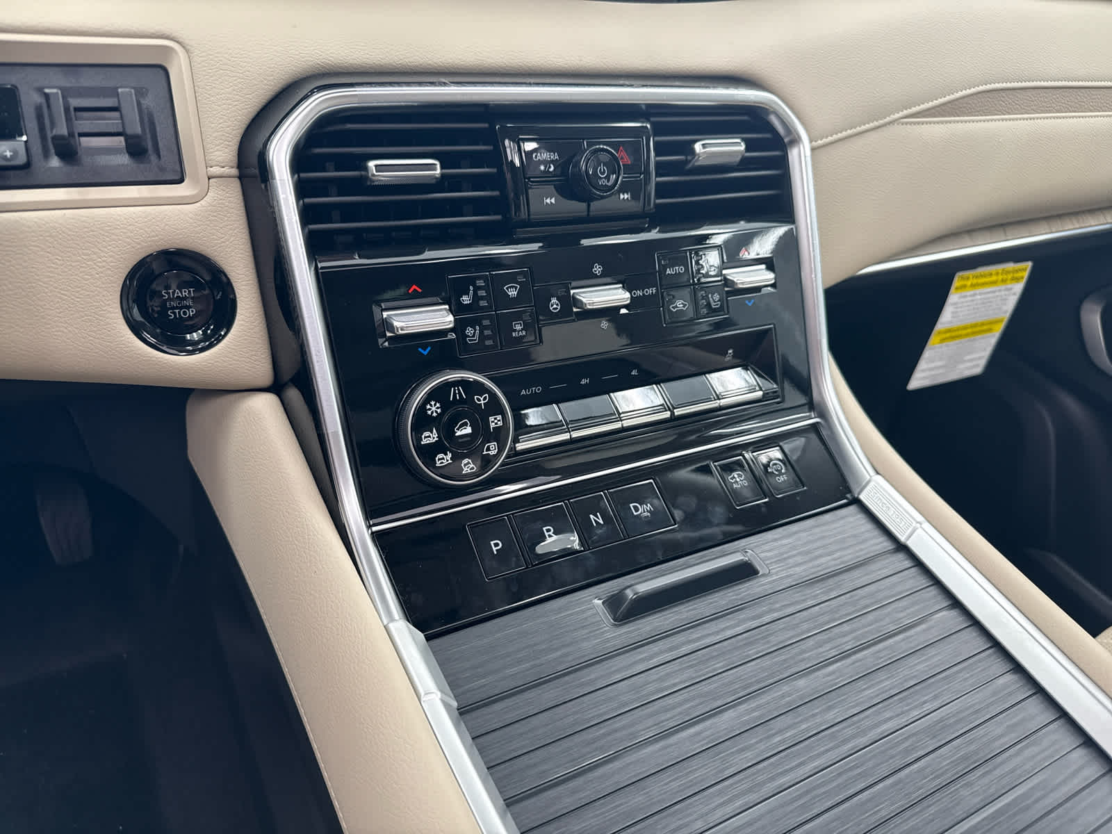 2025 Nissan Armada Platinum Reserve