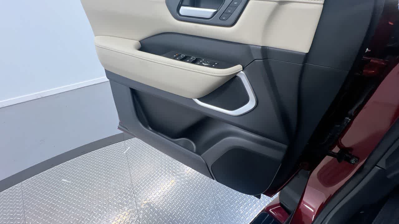 2025 Nissan Armada Platinum Reserve