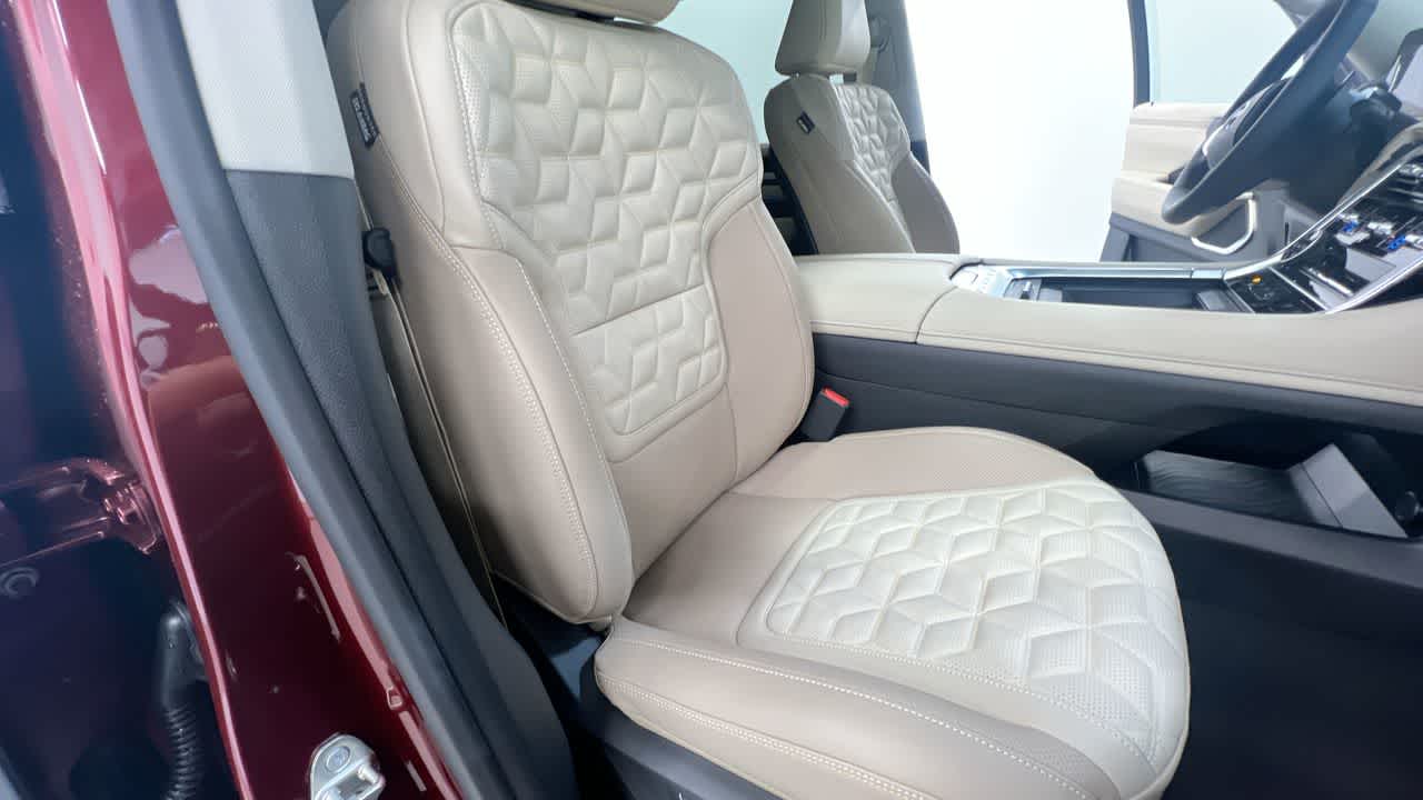 2025 Nissan Armada Platinum Reserve