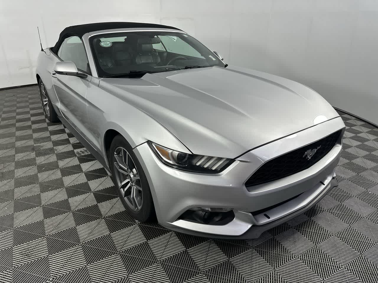 2017 Ford Mustang EcoBoost Premium