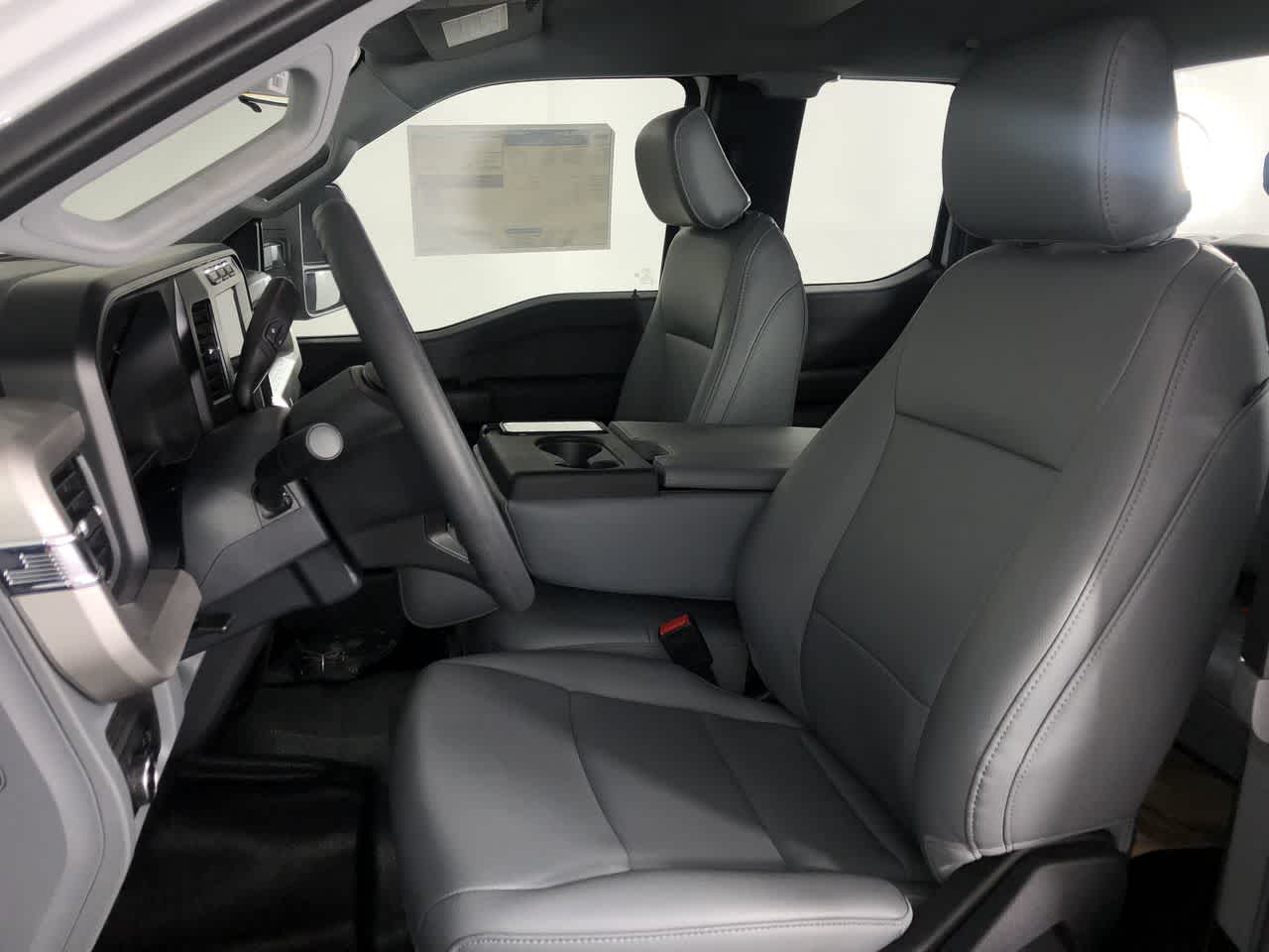 2024 Ford Super Duty F-350 SRW XL