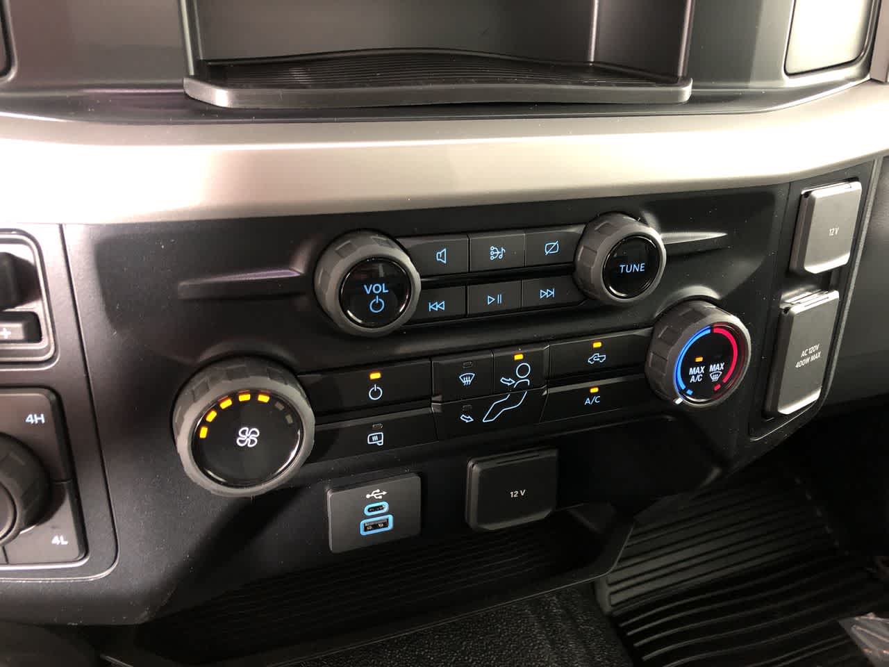 2024 Ford Super Duty F-350 SRW XL