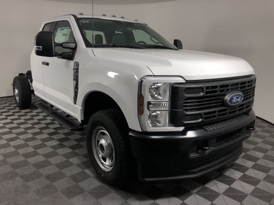 2024 Ford Super Duty F-350 SRW XL