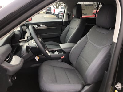 2026 Ford Explorer Active w/100A Pkg