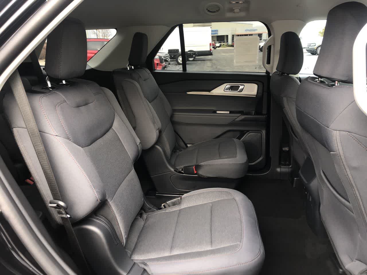 2026 Ford Explorer Active w/100A Pkg