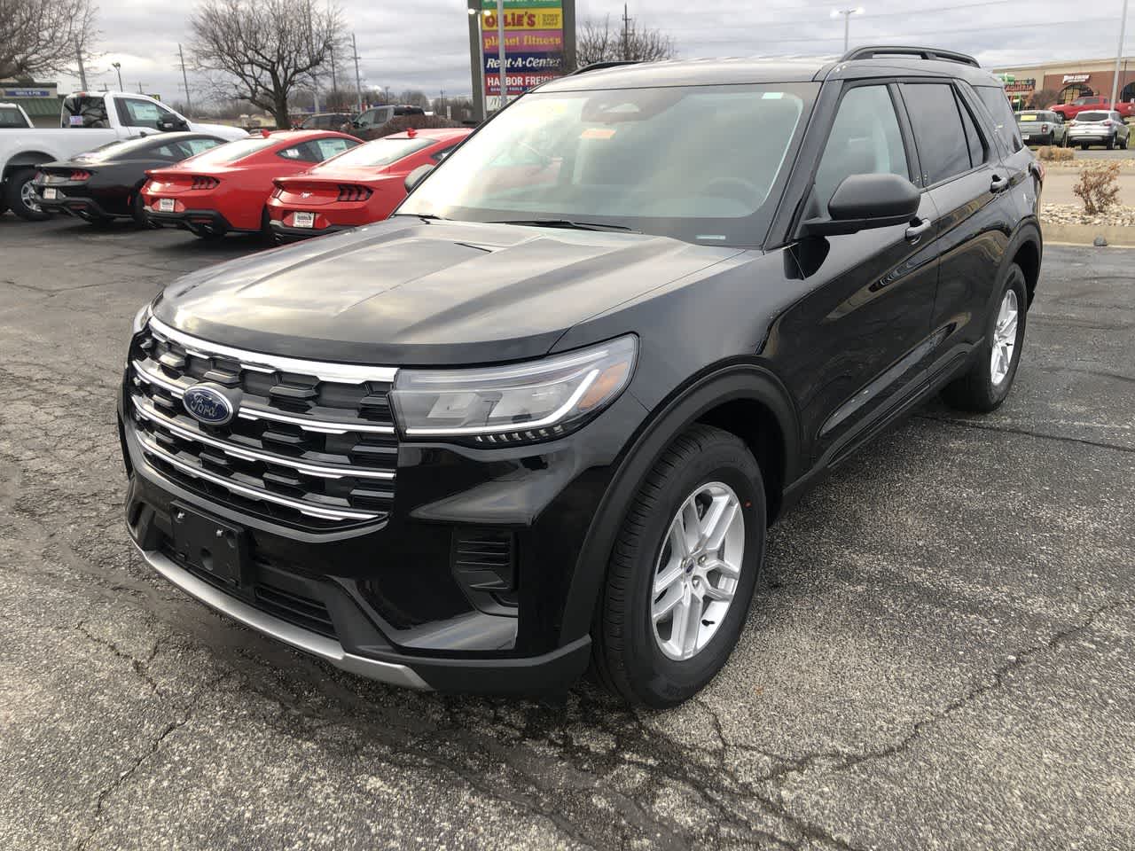 2026 Ford Explorer Active w/100A Pkg