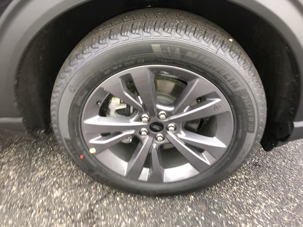 2026 Ford Explorer Active w/100A Pkg