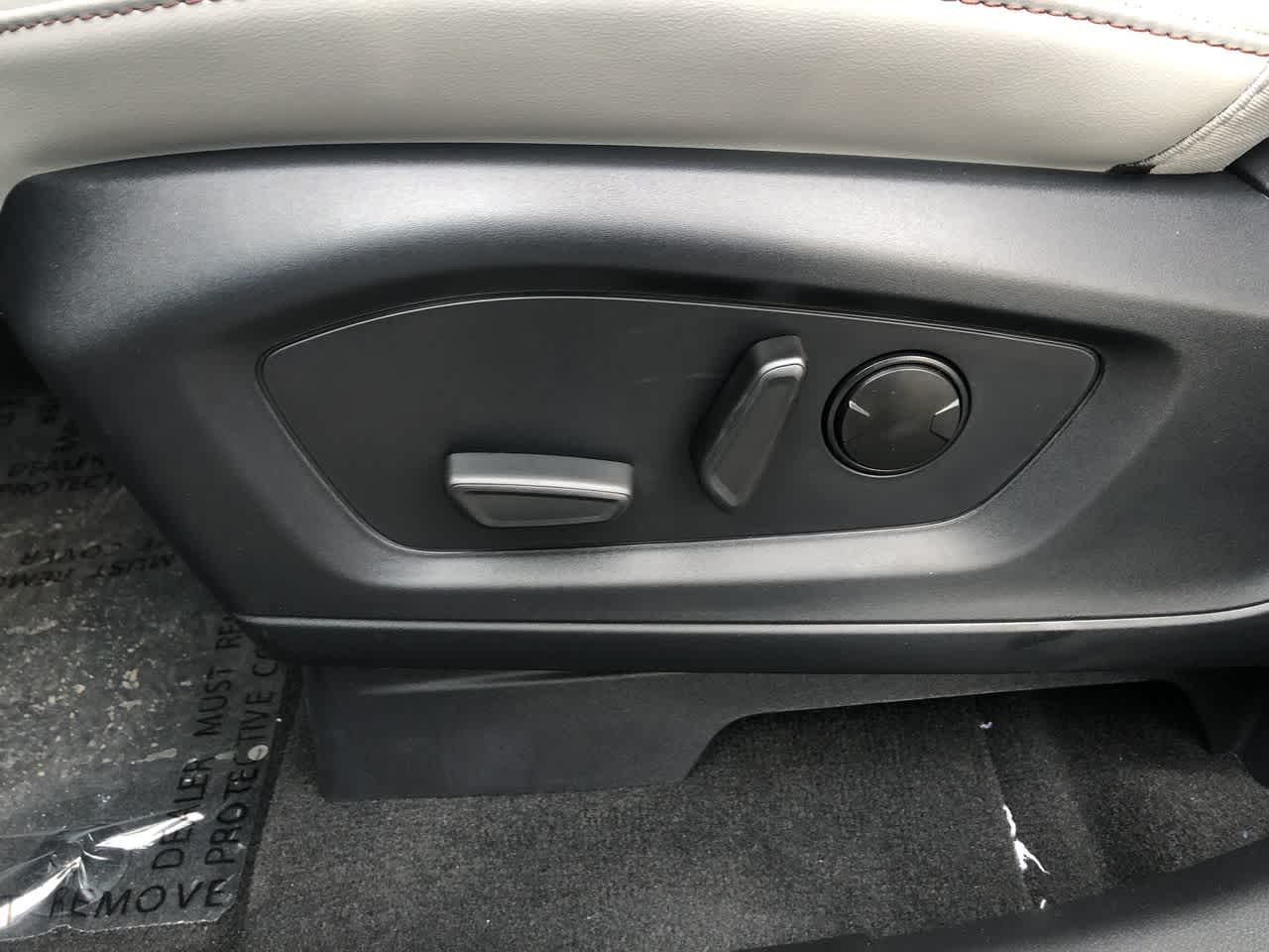 2026 Ford Explorer Active w/100A Pkg