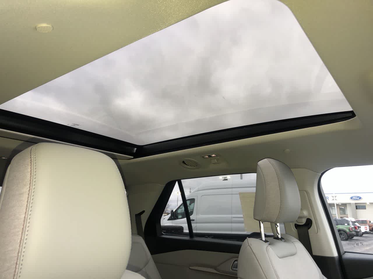 2026 Ford Explorer Active w/100A Pkg