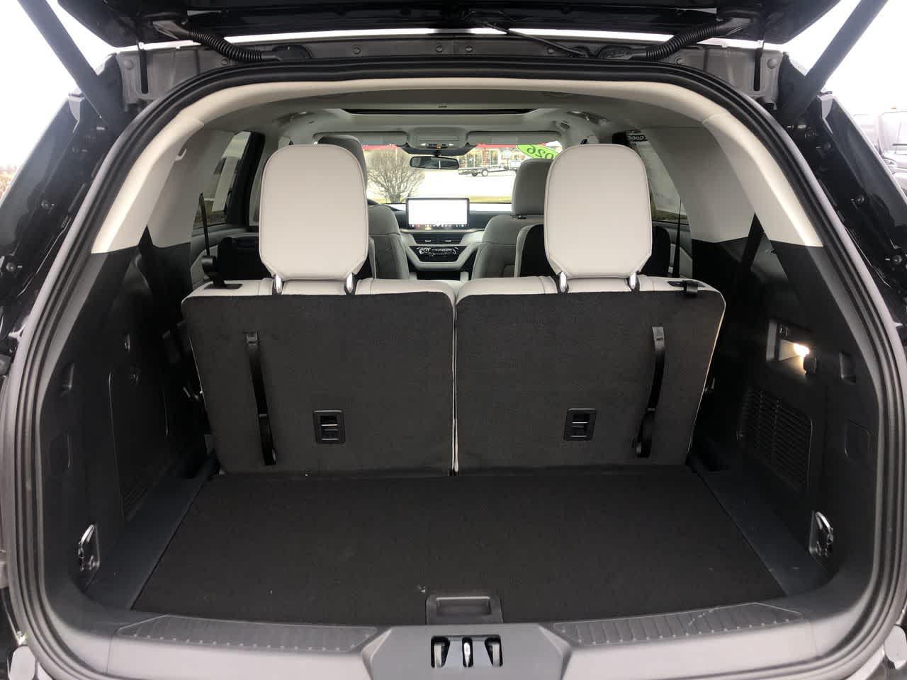 2026 Ford Explorer Active w/100A Pkg