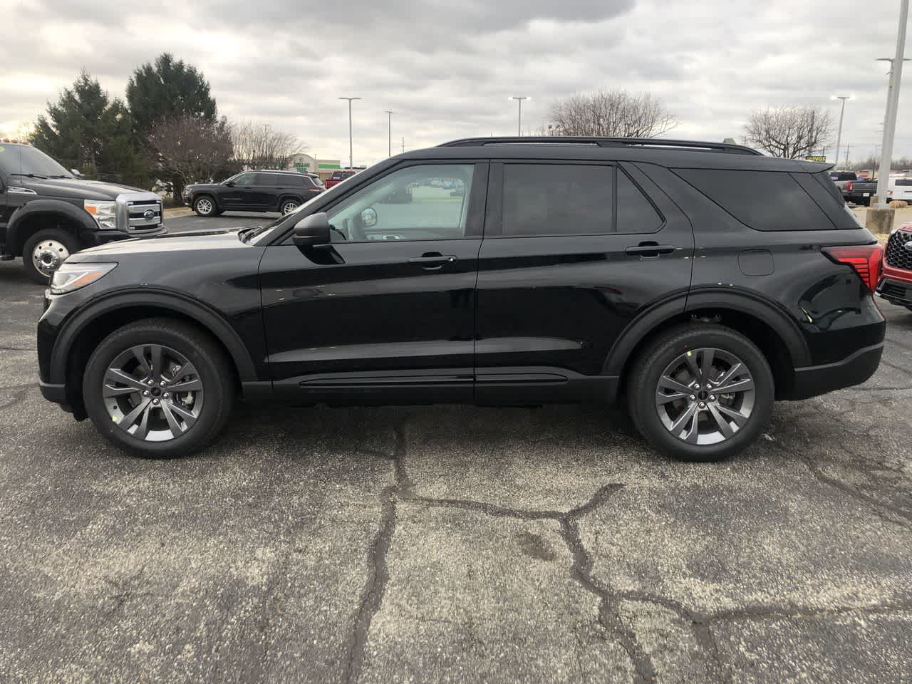 2026 Ford Explorer Active w/100A Pkg