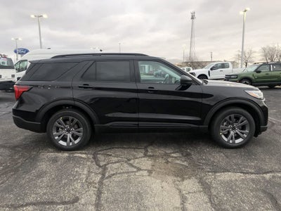 2026 Ford Explorer Active w/100A Pkg