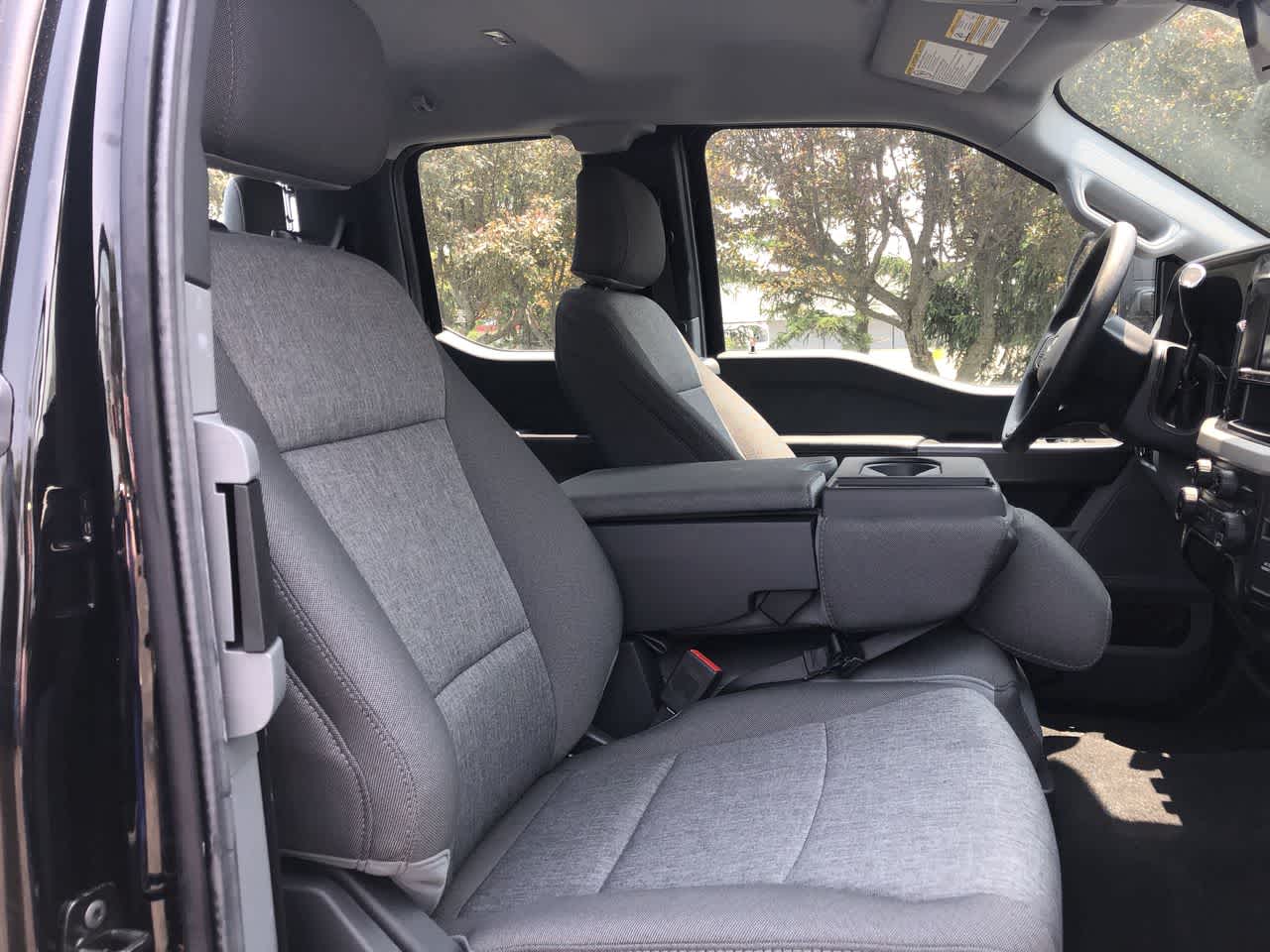 2025 Ford Super Duty F-350 SRW XL