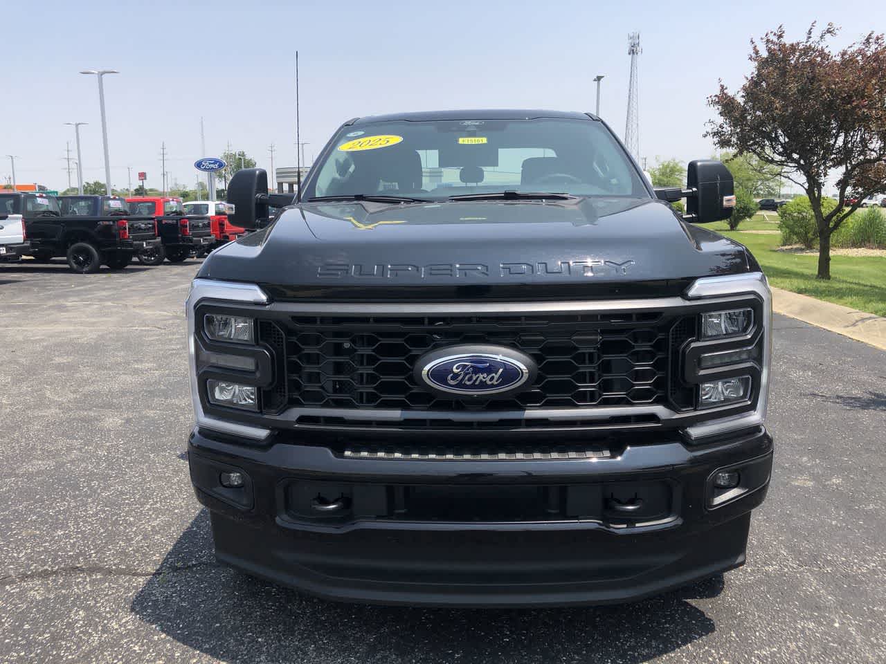 2025 Ford Super Duty F-350 SRW XL