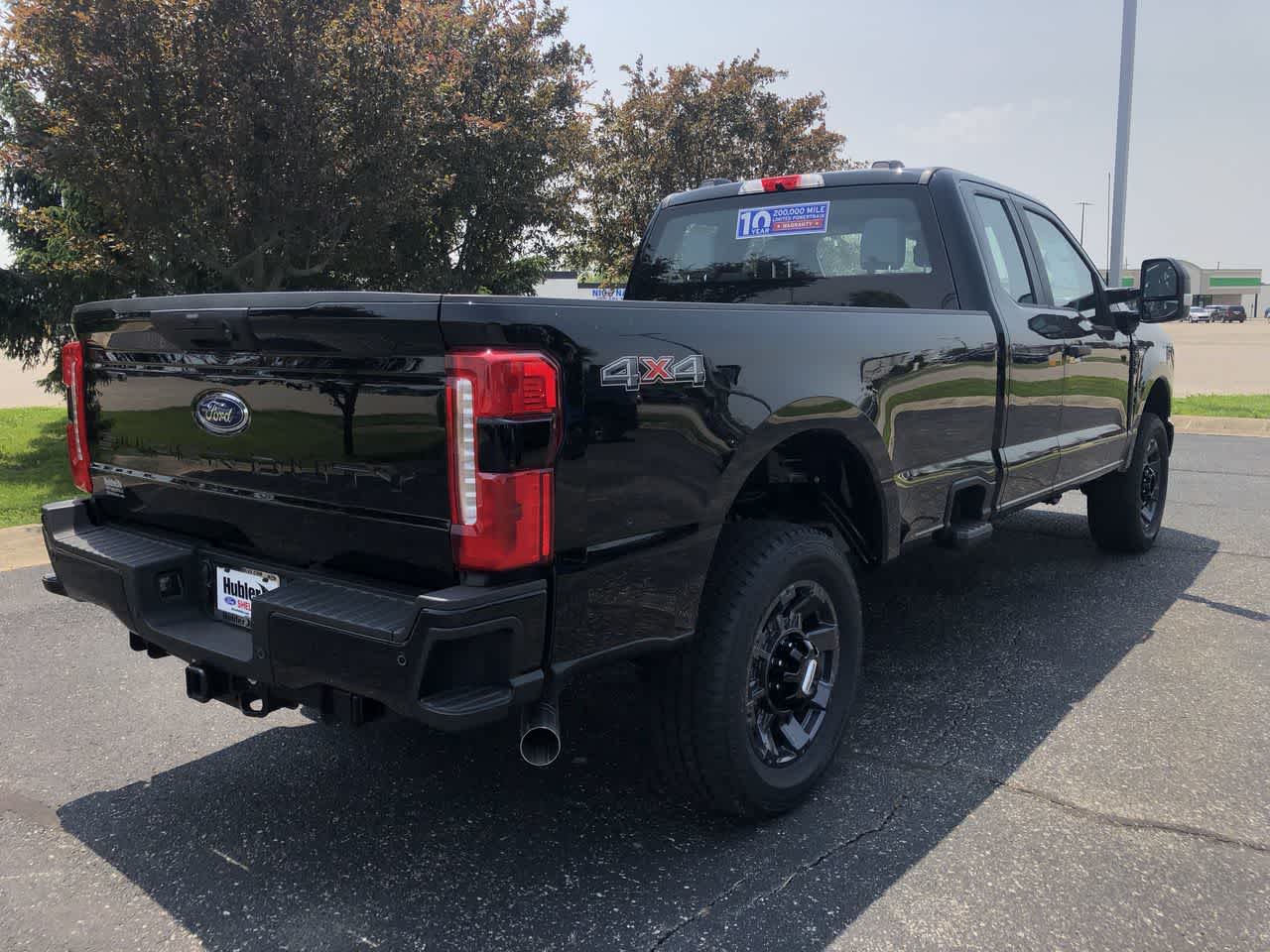 2025 Ford Super Duty F-350 SRW XL