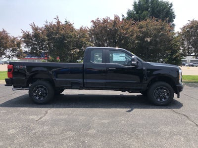 2025 Ford Super Duty F-350 SRW XL