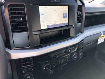 2026 Ford Super Duty F-350 SRW XL