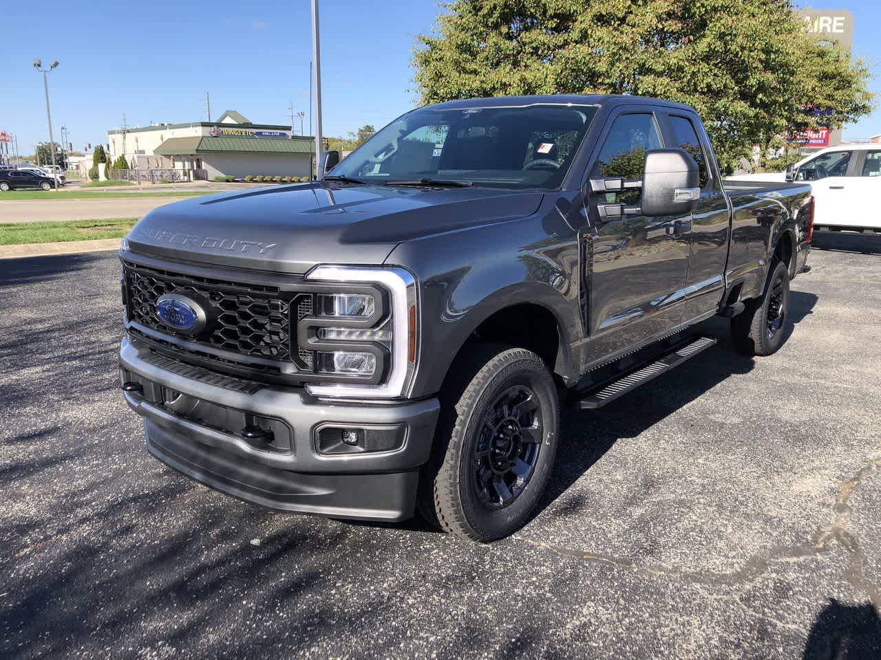 2026 Ford Super Duty F-350 SRW XL