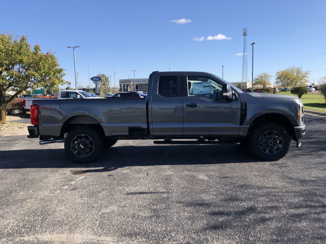 2026 Ford Super Duty F-350 SRW XL