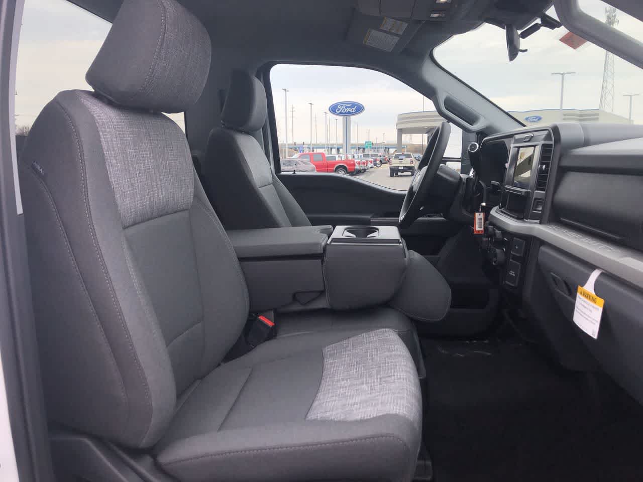 2026 Ford Super Duty F-350 SRW XLT