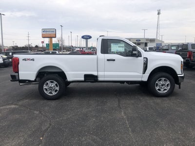 2026 Ford Super Duty F-350 SRW XLT
