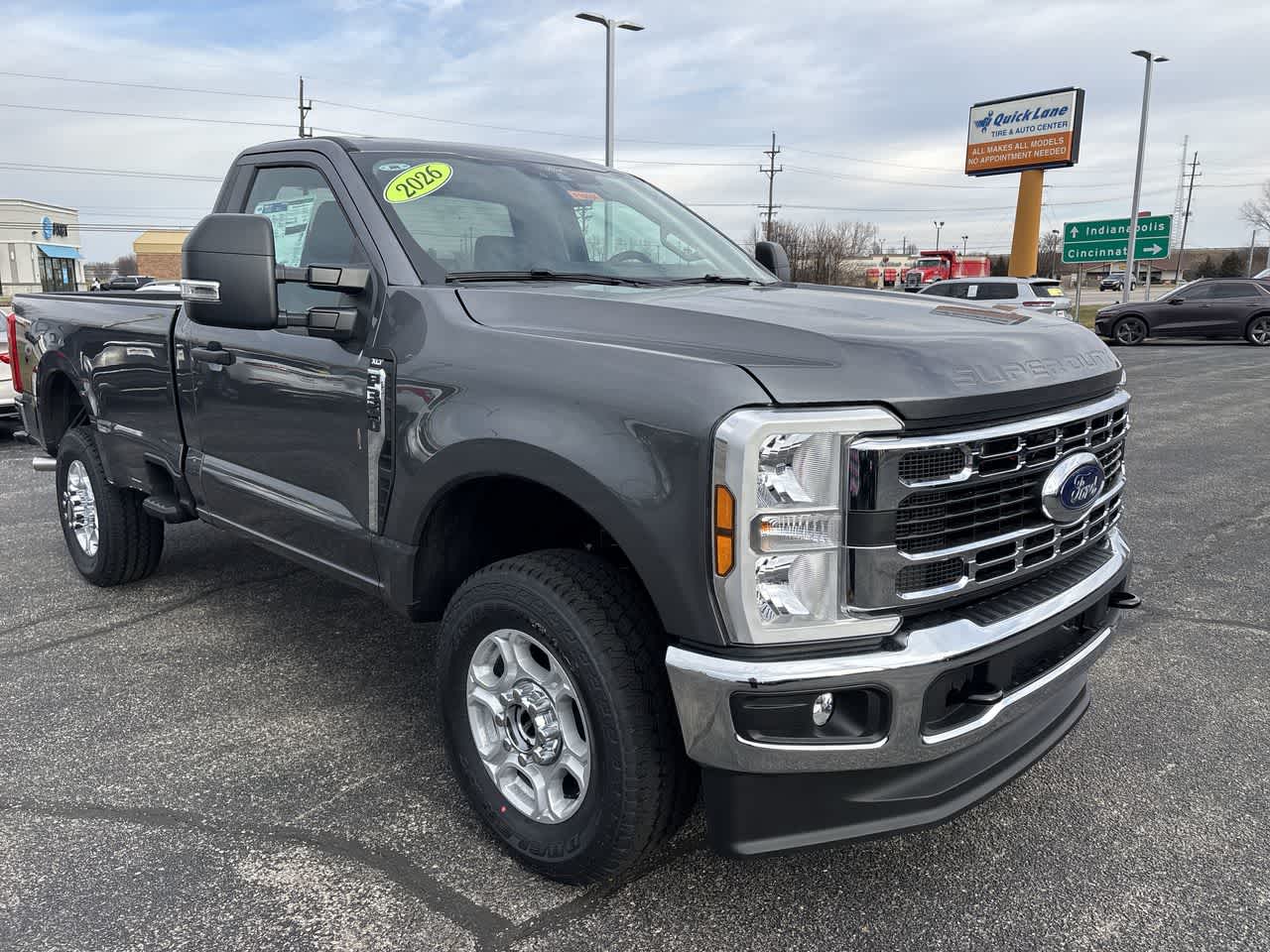 2026 Ford Super Duty F-350 SRW XLT