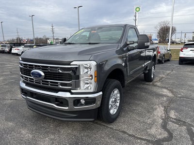 2026 Ford Super Duty F-350 SRW XLT